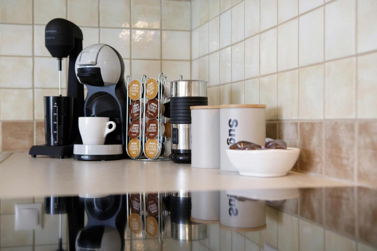 Savvas Apartment Толон Екстериор снимка