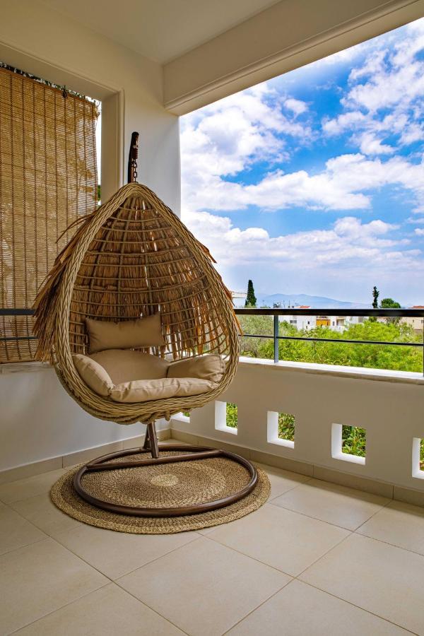 Savvas Apartment Толон Екстериор снимка