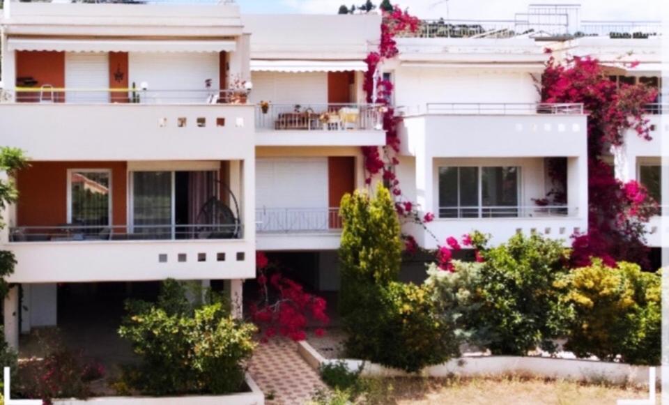 Savvas Apartment Толон Екстериор снимка